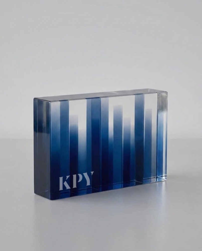 Tombstone II trofee op maat voor Danske Bank – KPY 2026 gemaakt door Sustain Awards
